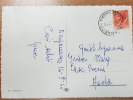 Aostana riceve una cartolina, ma è datata 1955