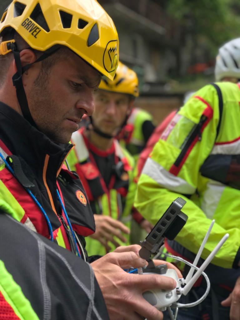 In salvo gli otto escursionisti bloccati dall’ingrossamento del torrente Fer