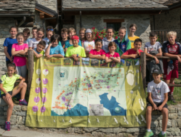 Giovani in vetta, 24 ragazzi visitano il Parco naturale del Mont Avic