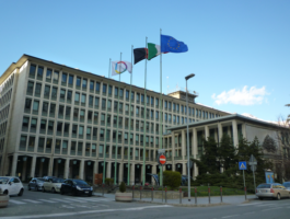 Sindacati: subito l\'accordo per aumento di 85 euro ai dipendenti pubblici regionali
