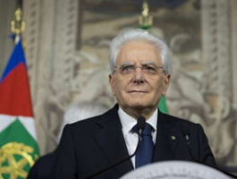 Il presidente Mattarella ad Aosta con la Scuola per la Democrazia