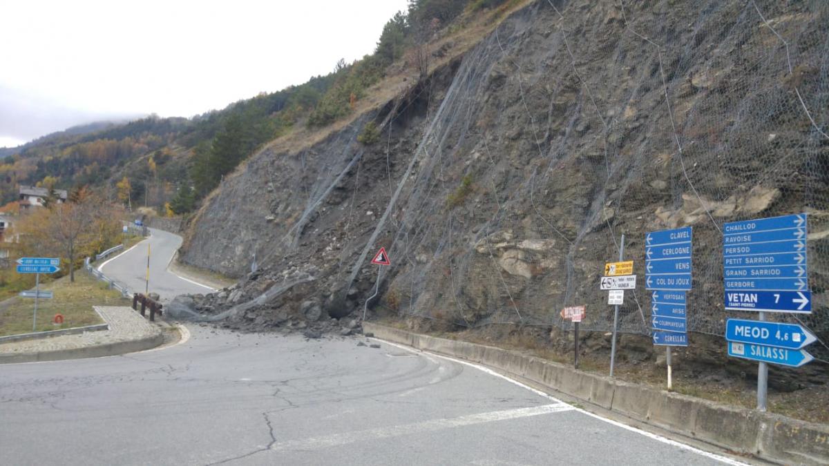 Chiusa sino a sabato mattina la strada per Saint-Nicolas