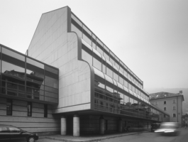 Prestiti natalizi a sorpresa nella biblioteca Salvadori