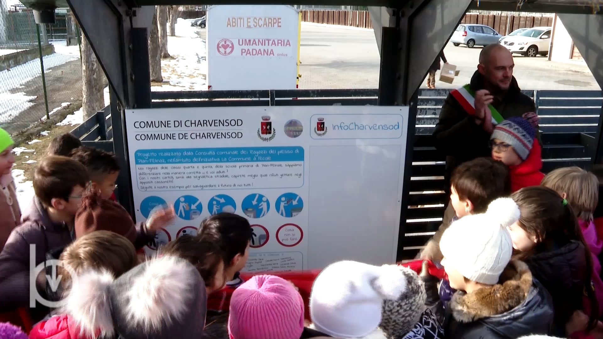 La differenziata spiegata dai bambini ai cittadini di Charvensod