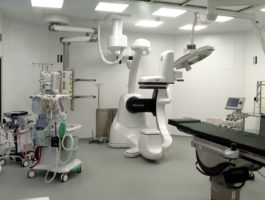 La nuova sala operatoria ibrida dell\'Ospedale Parini