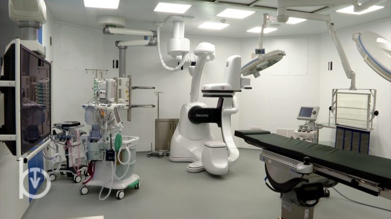 La nuova sala operatoria ibrida dell'Ospedale Parini