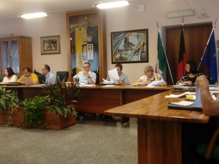 Gressan: l'intervento sull'ex Municipio fa discutere in Consiglio