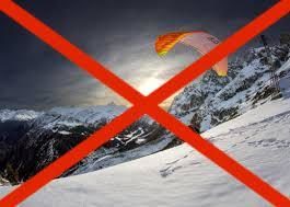 RaVdA chiede il divieto del parapendio sul Monte Bianco