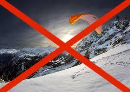 RaVdA chiede il divieto del parapendio sul Monte Bianco