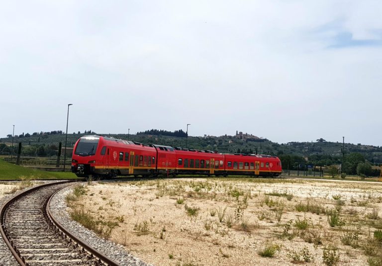Treni: dal 12 dicembre 2021 collegamenti diretti tra Aosta e Torino