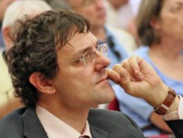 Economia civile per i Comuni: incontro con Leonardo Becchetti