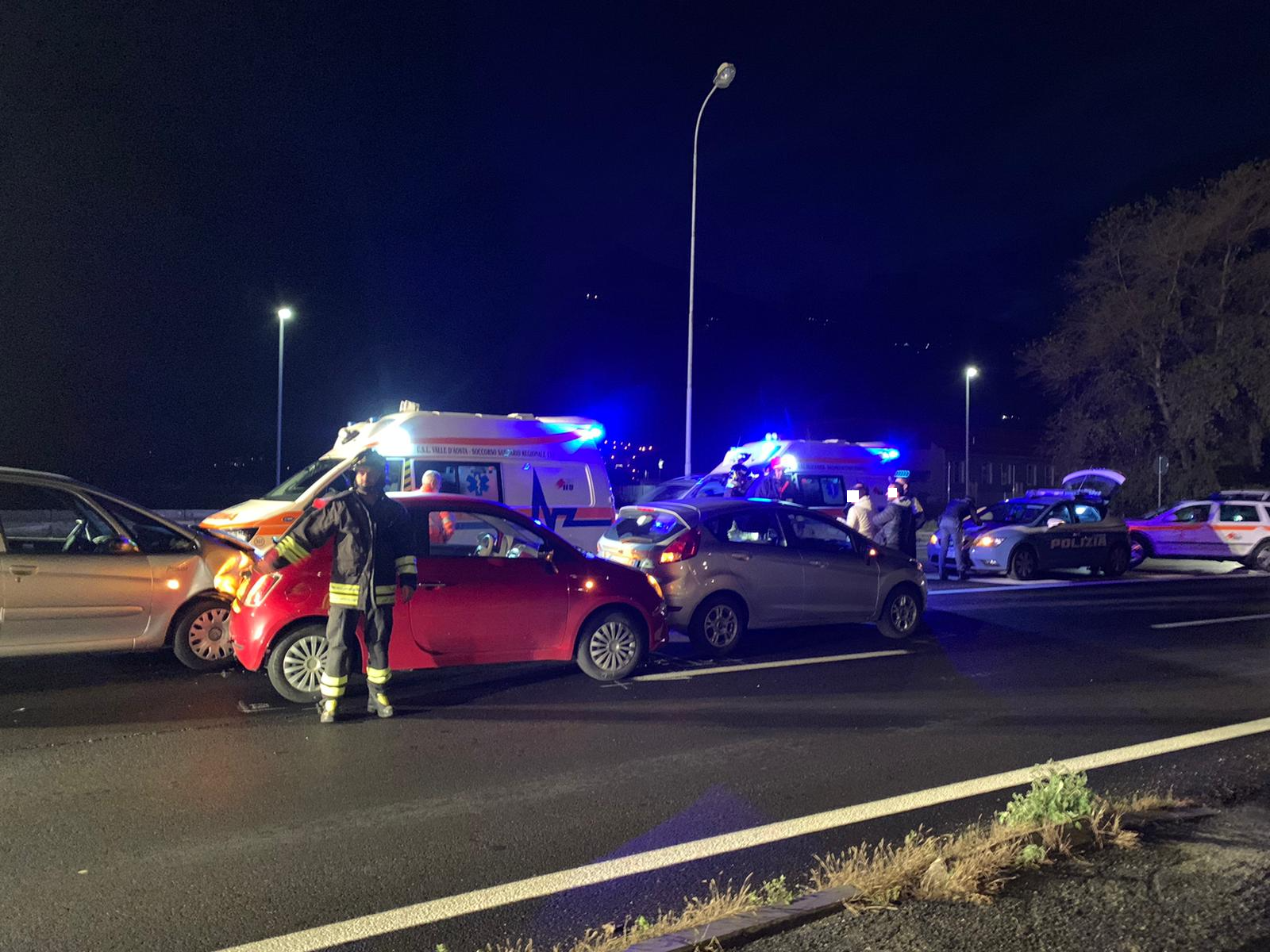 Scontro fra tre auto a St-Christophe