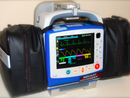 All\'Ausl VdA in dono un monitor defibrillatore per la telemedicina