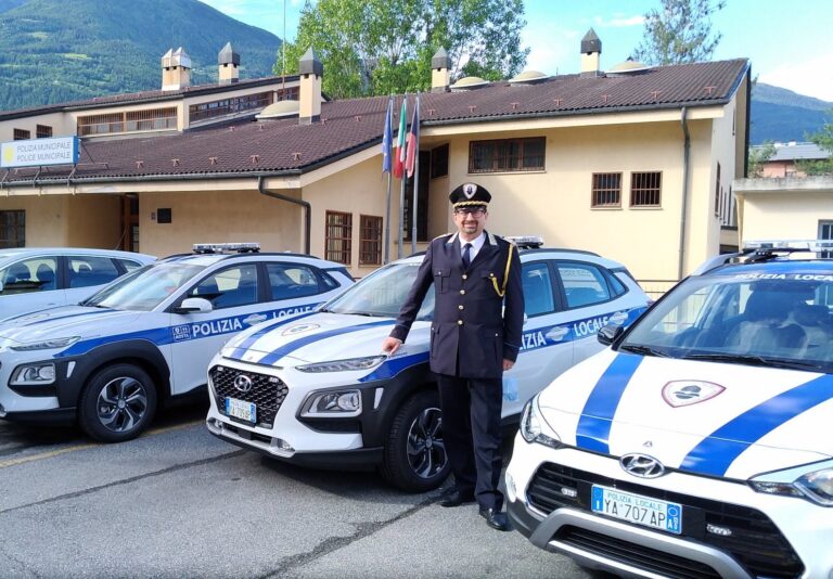 Quattro nuove auto per la Polizia locale di Aosta