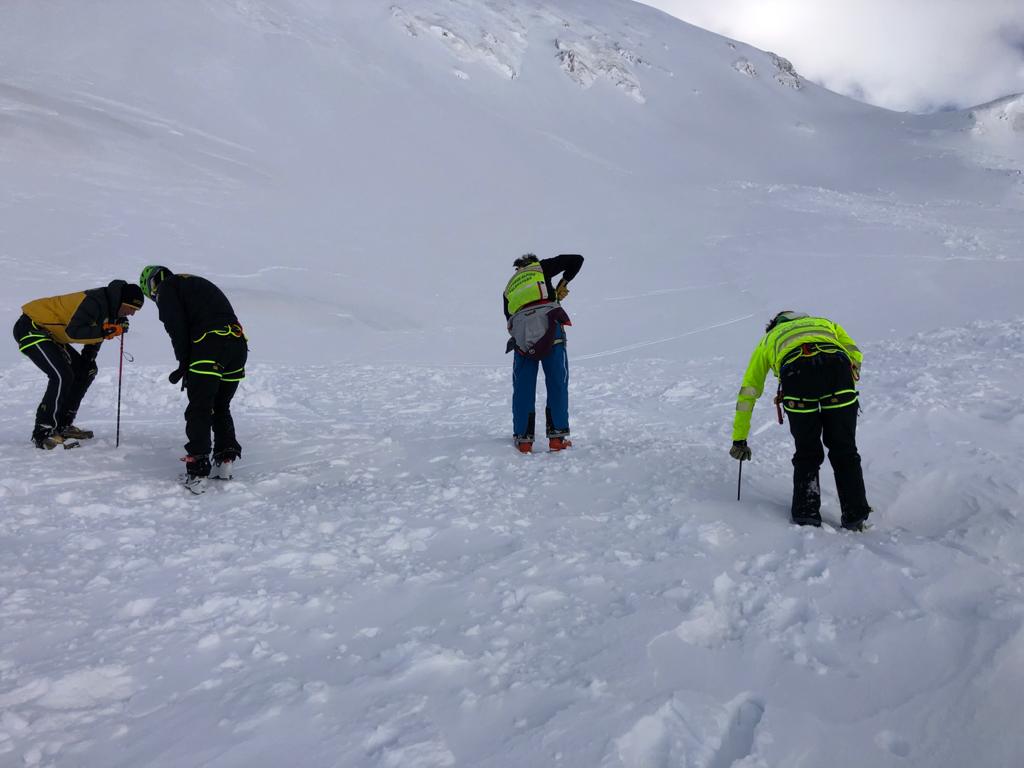 2 unità cinofile VdA alla ricerca di 4 escursionisti in Abruzzo