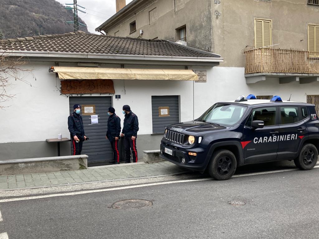 Due bar sequestrati per aver violato le ordinanze anti-Covid