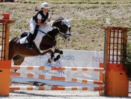 Equitazione: 1° posto per Chérie Maquignaz nel salto ostacoli B90