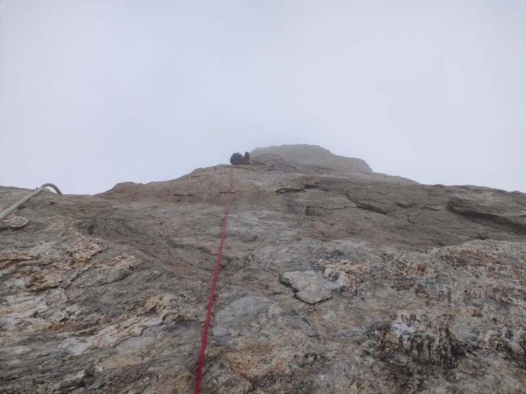 In salvo i due alpinisti in difficoltà sul Dente del Gigante