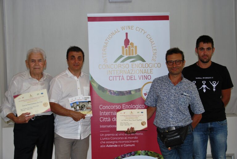 Città del Vino 2021: la Valle d'Aosta vince la Gran Medaglia d'Oro