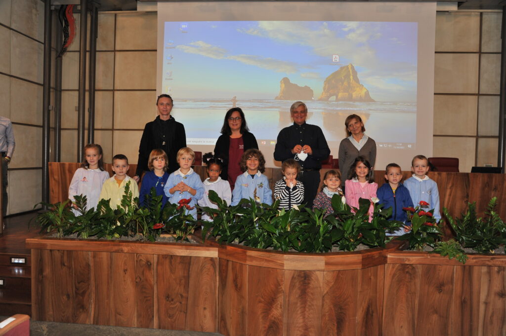 L’école Monseigneur Jourdain première au Concours Kamishibaï