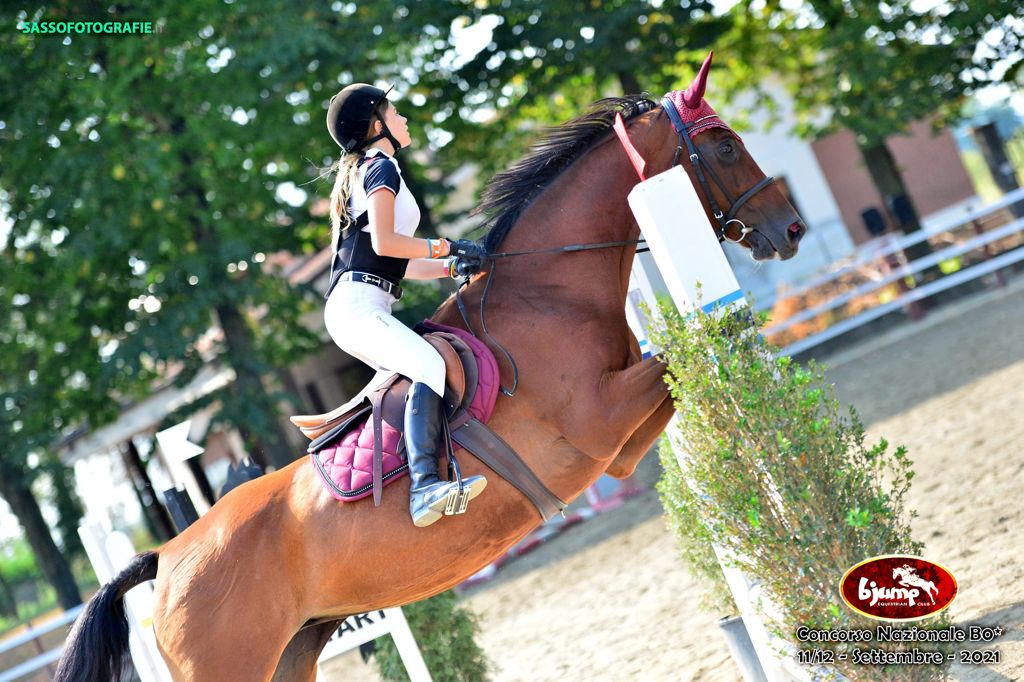 Equitazione: la valdostana Sofia Caffaro Rore 1° nella L60
