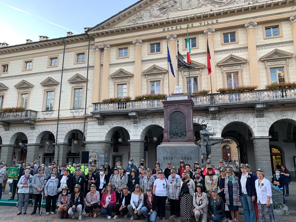Gli Alpini valdostani festeggiano il Patrono San Maurizio e le Madrine