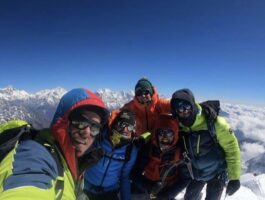 Montagna: 5 alpinisti valdostani conquistano il Teng Kang Poche