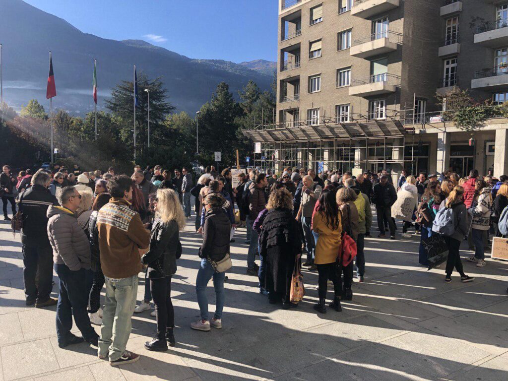 Ad Aosta la manifestazione No Green pass