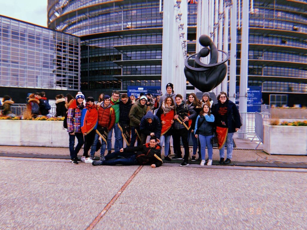 gruppo dei coscritti 2000 di Sarre