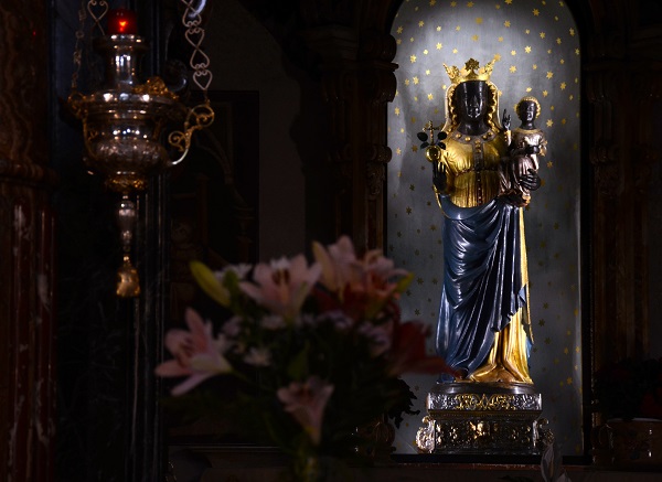 Messa in ricordo del quinto centenario dell'Incoronazione della Madonna di Oropa
