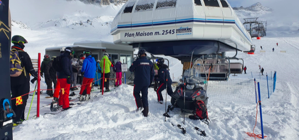 Due sciatori multati per violazioni delle norme di sicurezza