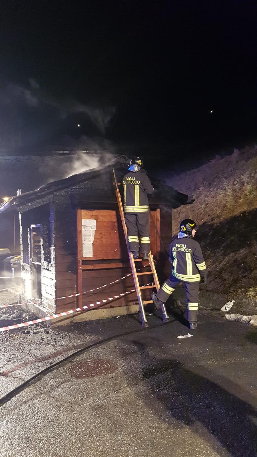 Nella notte del 3 gennaio 2022 incendi ad Ayas e Courmayeur