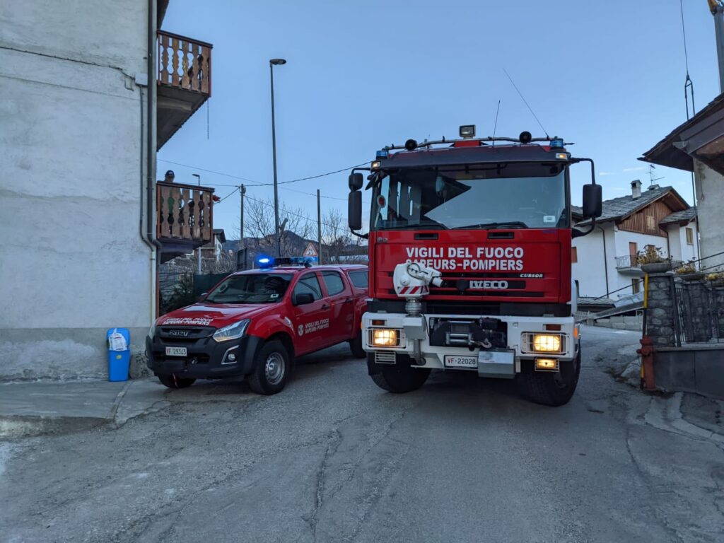 Incendio di una canna fumaria ad Aymavilles