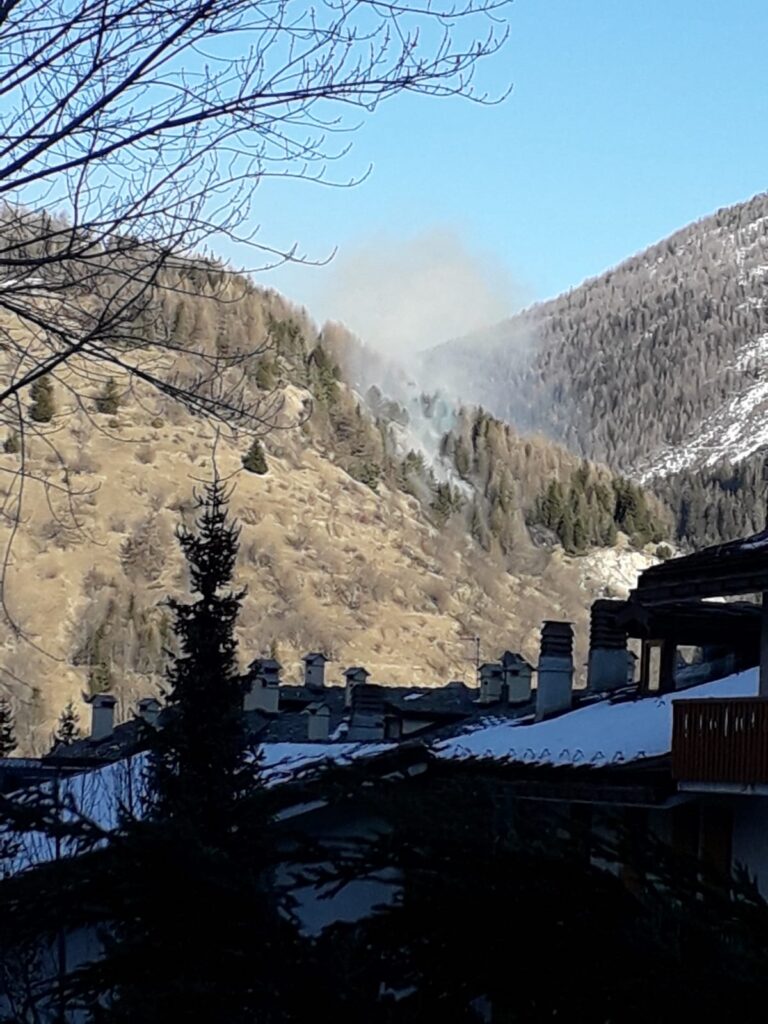 Incendio boschivo a La Thuile