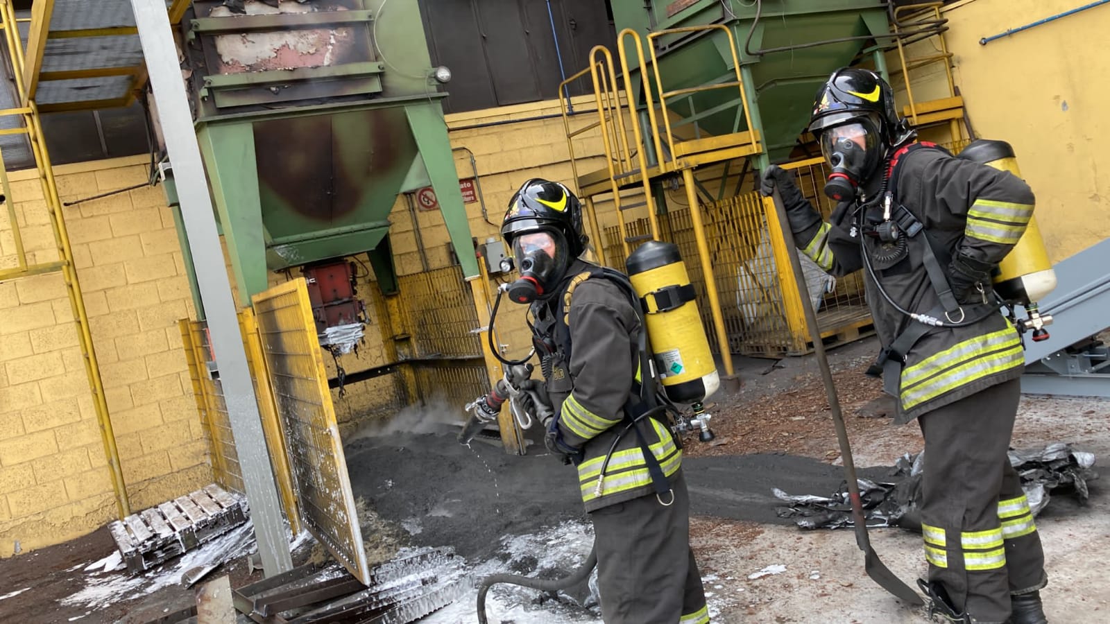 Fiamme alla Cogne Acciai Speciali