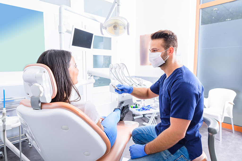 Ausl VdA: aperte le prenotazioni per le prestazioni odontoiatriche