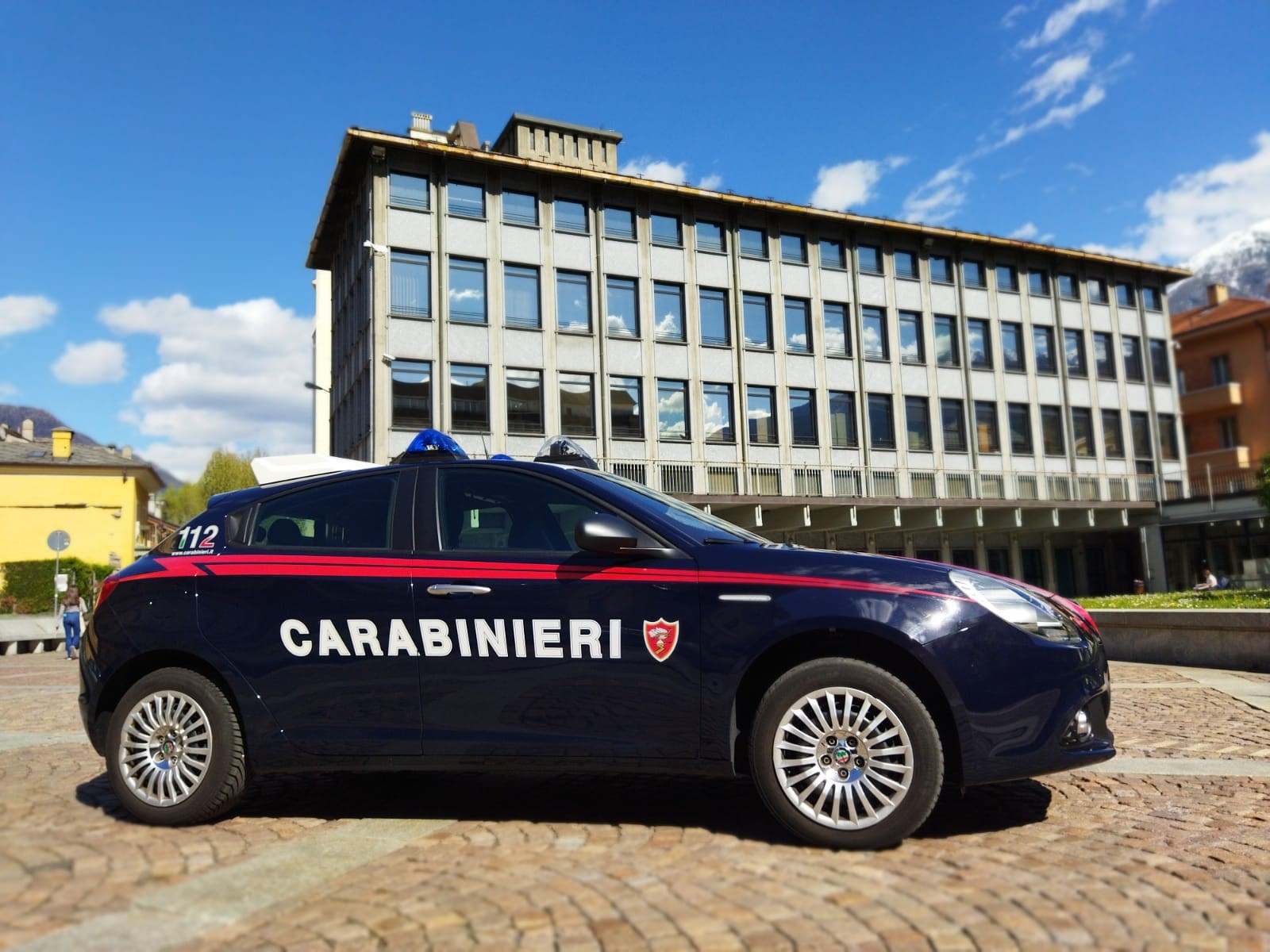 Aosta: misure cautelari per nove spacciatori