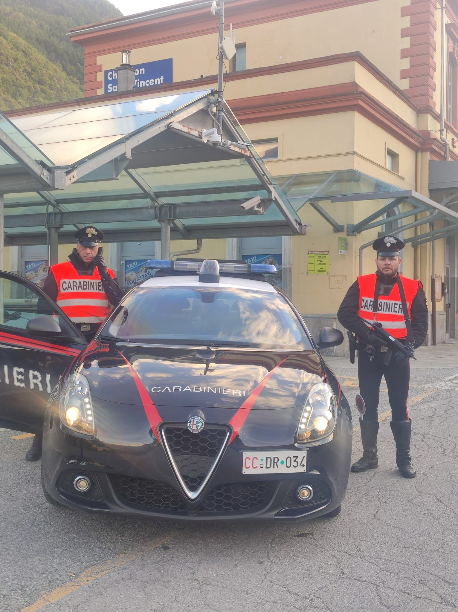 Châtillon: 20enne arrestato per possesso di eroina e cocaina