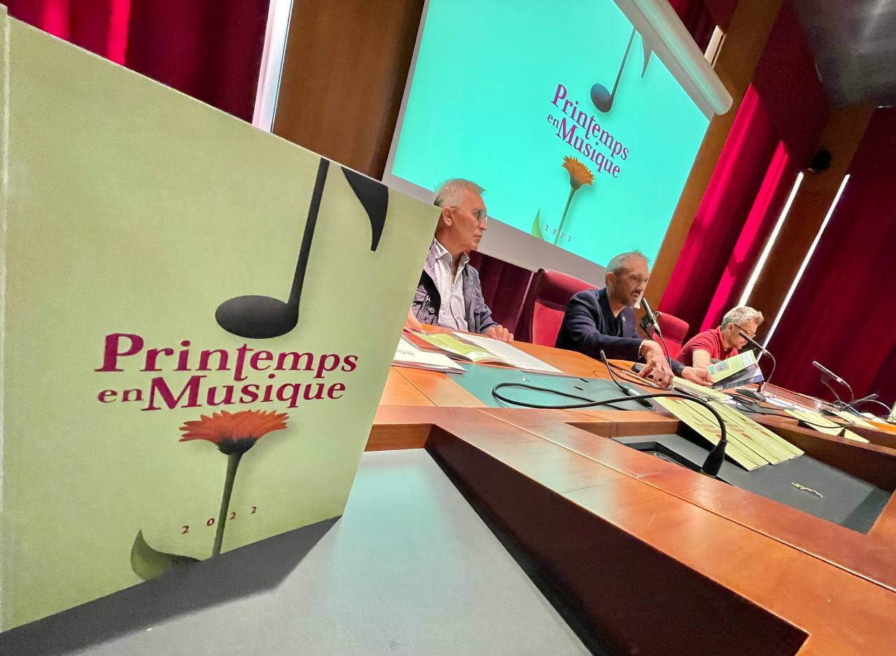 Printemps en musique: un mese in musica con corali e gruppi folkloristici