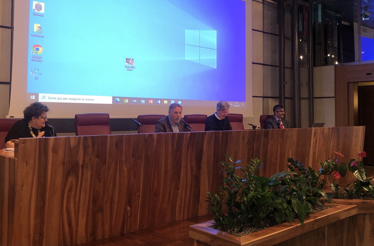Un incontro su telemedicina e salute pubblica