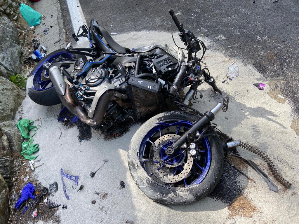 Incidente sulla strada per il colle del Gran San Bernardo
