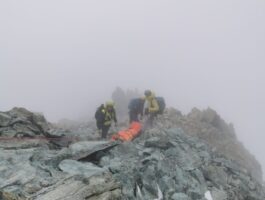 Alpinista bloccato sul Polluce