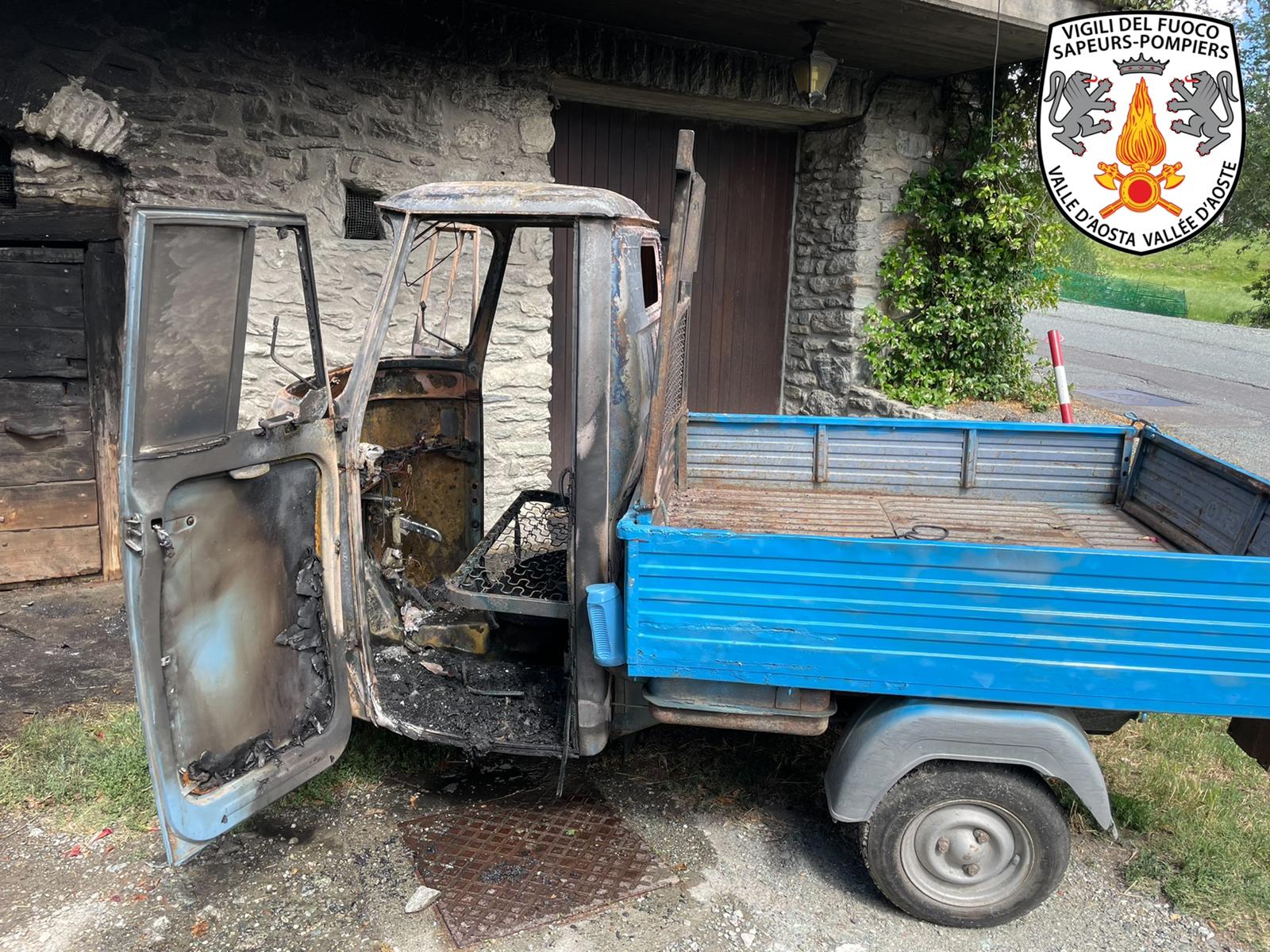 20220625 Chatillon Ape4