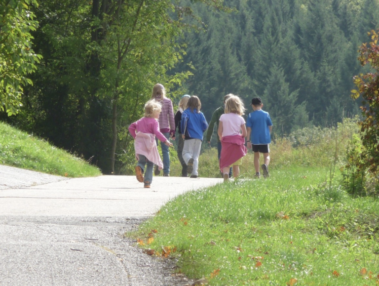 A Saint-Marcel, una passeggiata per i bambini alla scoperta del territorio