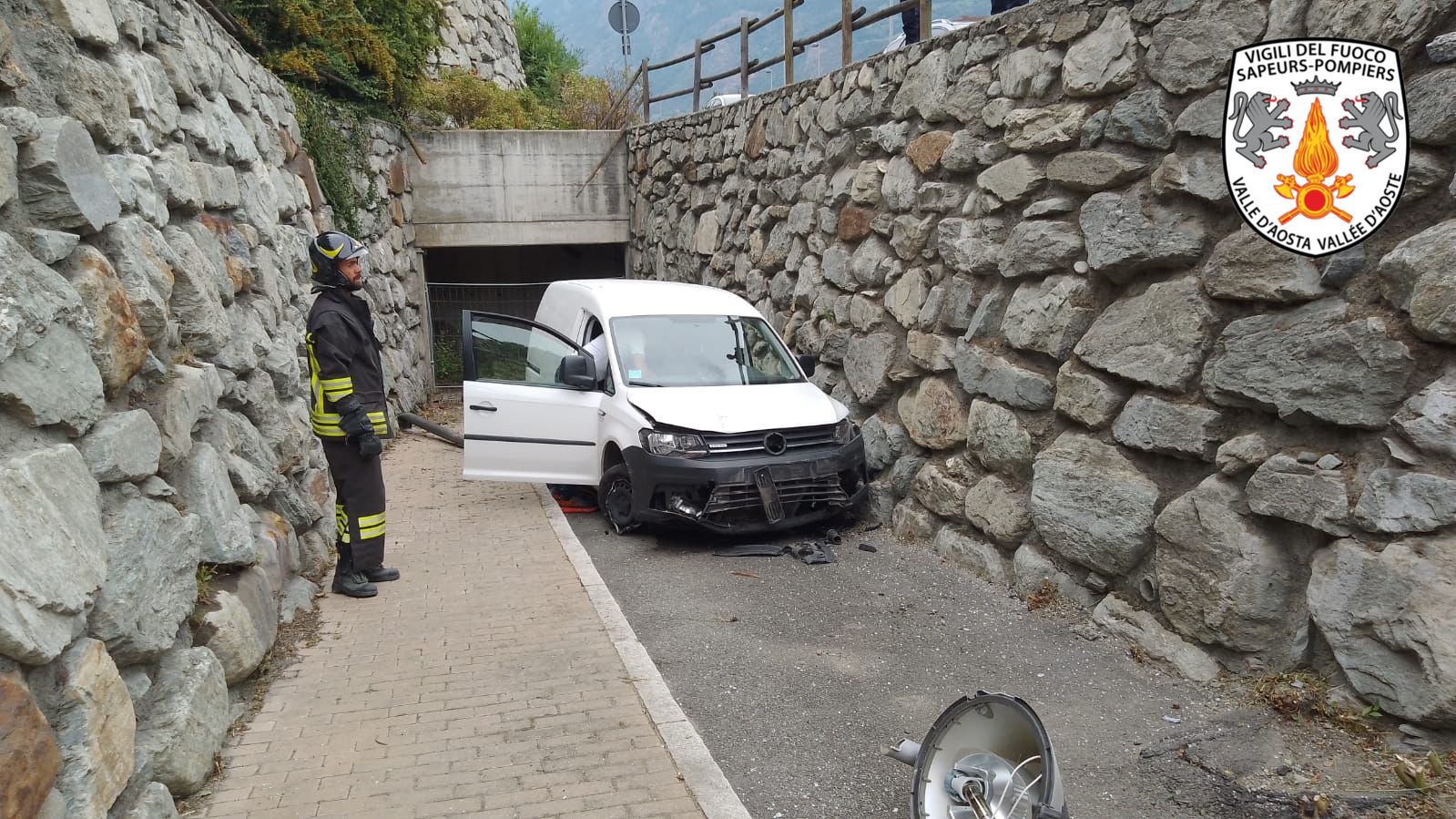 Tre incidenti autonomi ad Aosta, Antey e Donnas