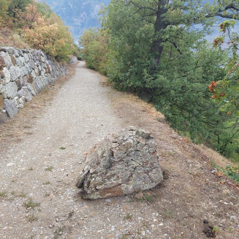 Aosta: una frana blocca l'accesso a Quota Bp