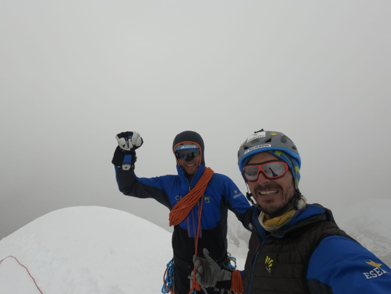 Alpinismo: Matteo della Bordella e Marco Majori aprono una via sul Siula Grande