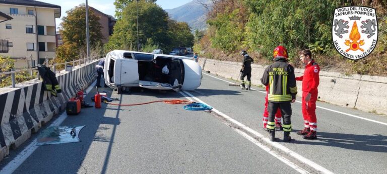 Aosta: incidente autonomo in via Roma
