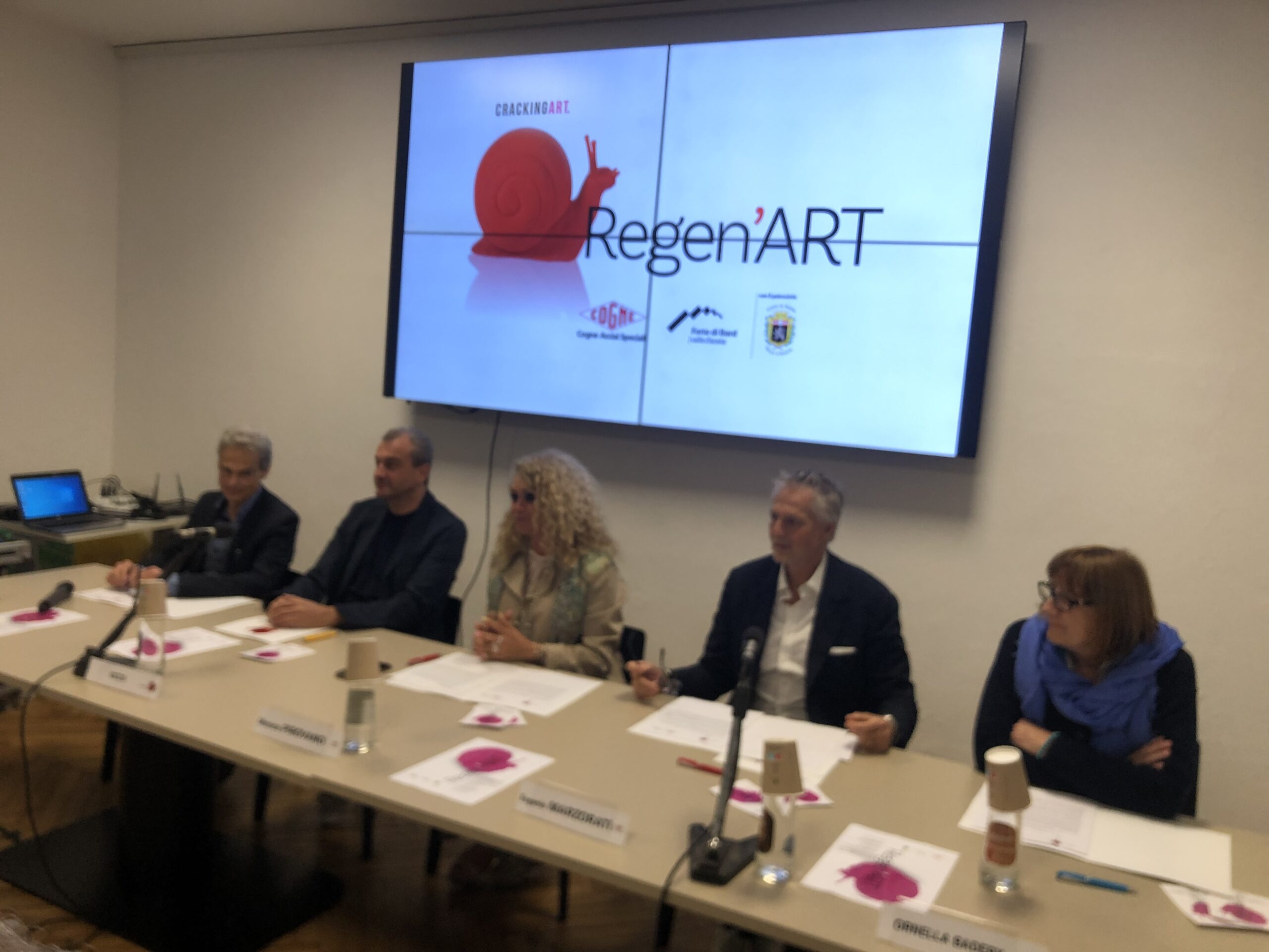 Regen’Art: alla Cas una mostra con la plastica di recupero
