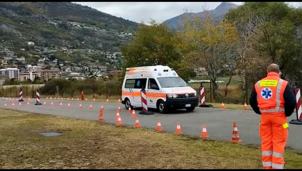 100 volontari Anpas VdA al corso di guida in sicurezza